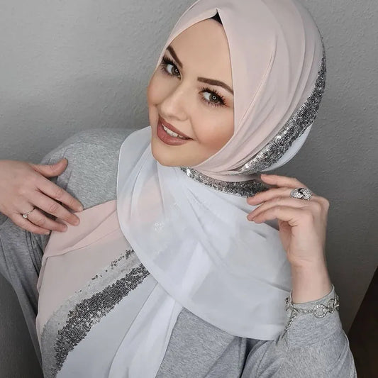 Jana Hijab en mousseline de soie avec strass argentés