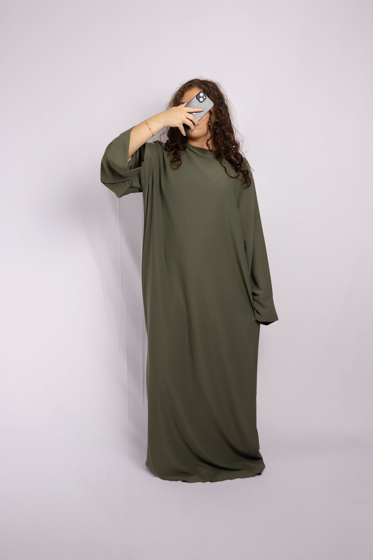 Abaya manches longues en soie de médine