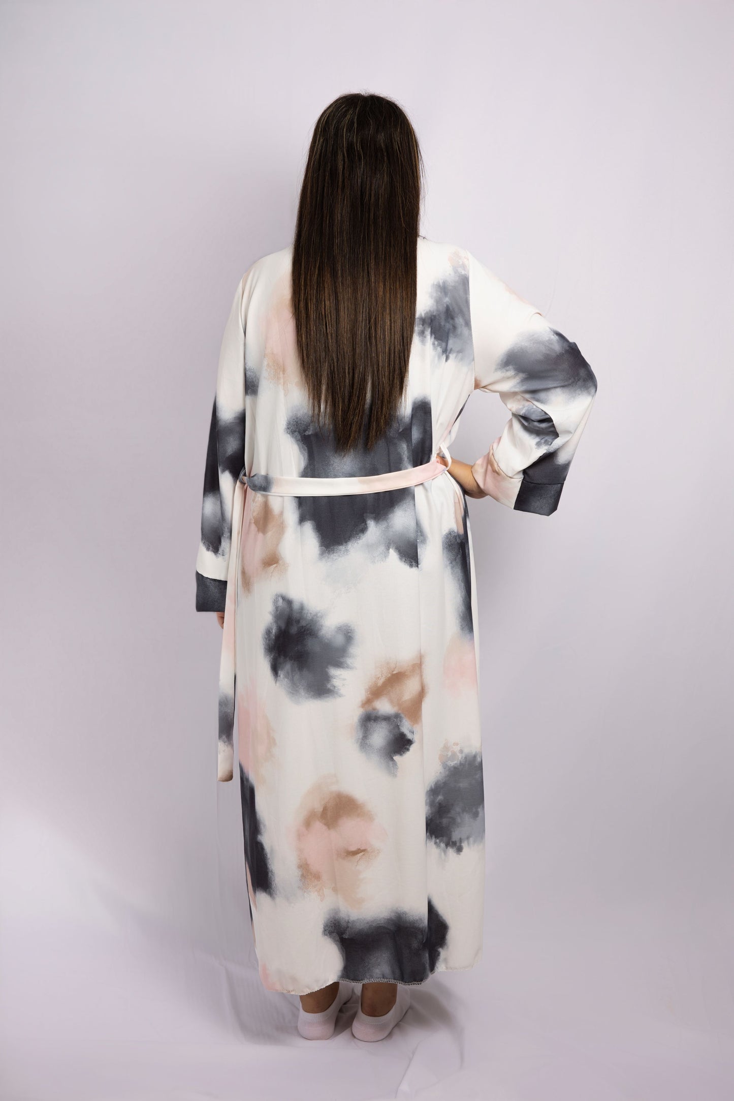 Saloua Kimono avec robe sous abaya tie & dye